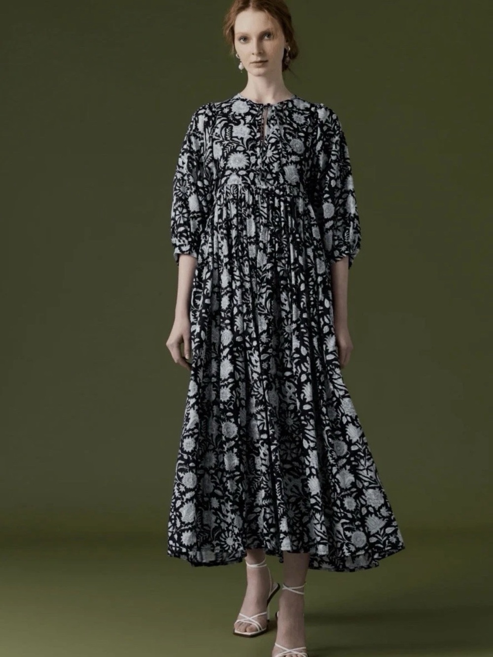 Guadalupe design Anuka blue and white Floral paisley maxi dress Large M19